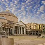 Bright Apartment Private Parking Naples - Happy Rentals