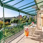 Bright Apartment Private Parking Naples - Happy Rentals
